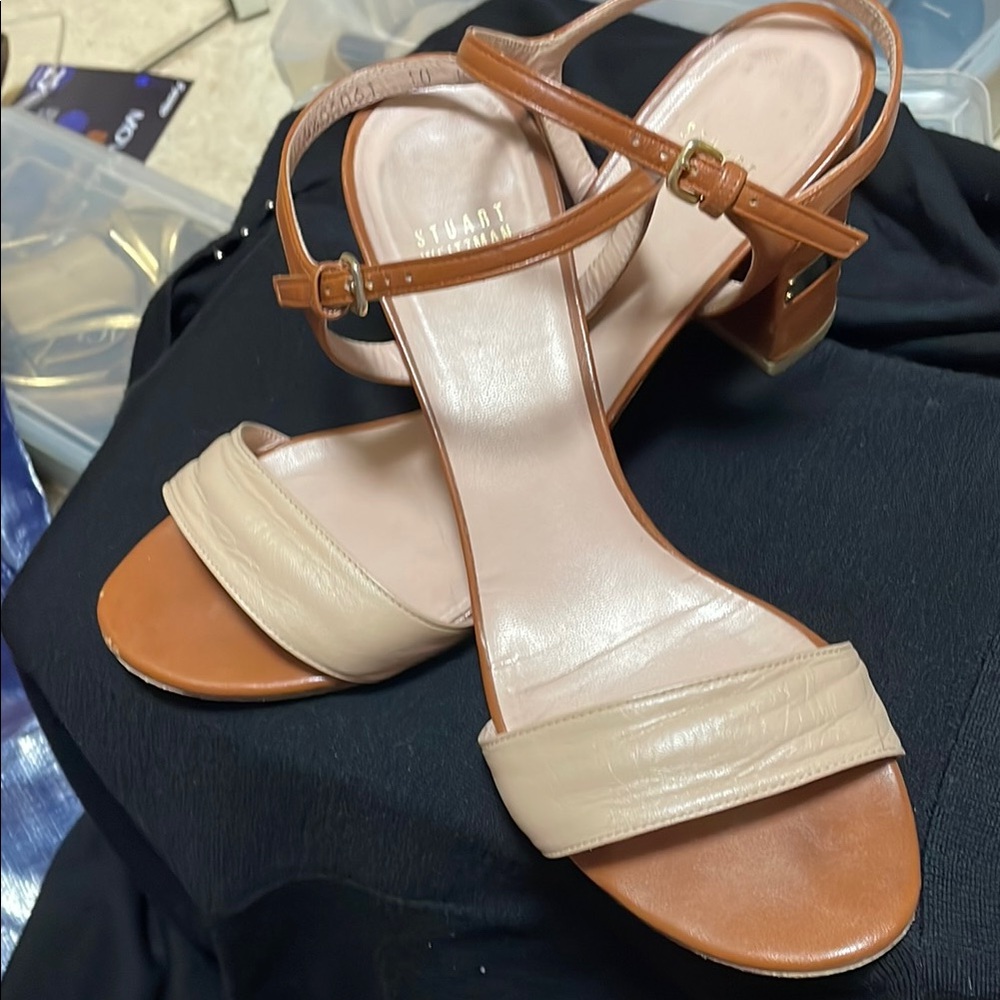 Stuart Weitzman Women's Tan and Cream Sandals